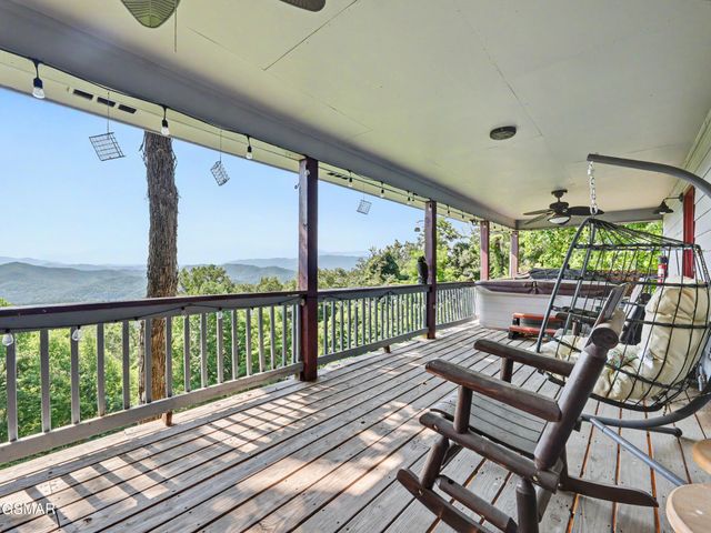 714 Shell Mountain Road, Sevierville, TN 37876