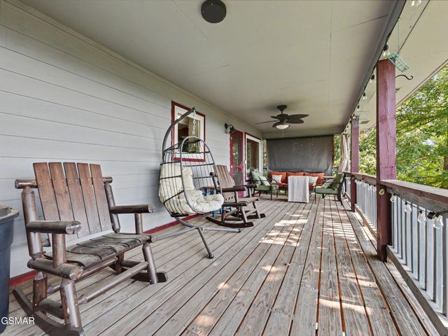 714 Shell Mountain Road, Sevierville, TN 37876
