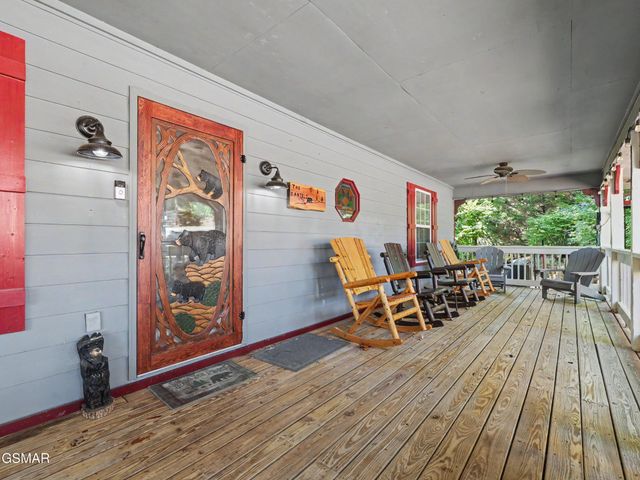 714 Shell Mountain Road, Sevierville, TN 37876