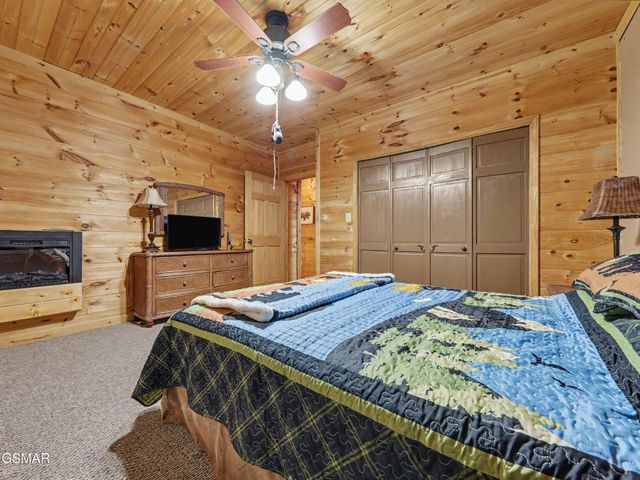 714 Shell Mountain Road, Sevierville, TN 37876