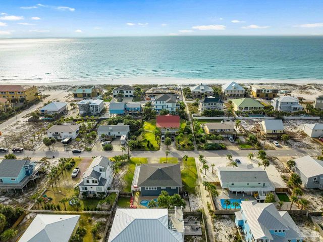 1409 Maldonado Dr, Pensacola Beach, FL 32561