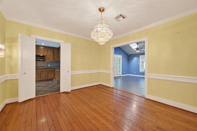 1601 Elmen Street, Houston, TX 77019