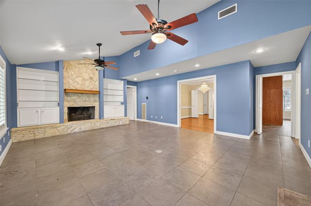 1601 Elmen Street, Houston, TX 77019