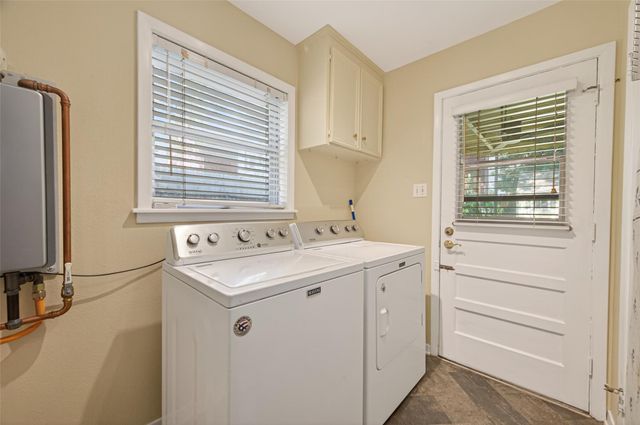 1601 Elmen Street, Houston, TX 77019