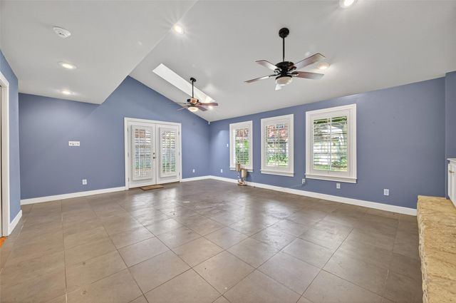 1601 Elmen Street, Houston, TX 77019