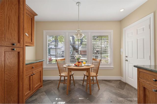 1601 Elmen Street, Houston, TX 77019