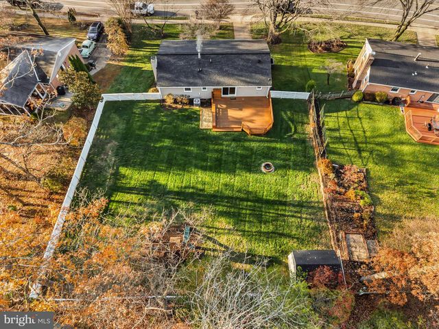 4301 BRAEBURN DR, Fairfax, VA 22032