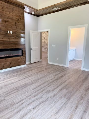 13836 Cedar Hill Lane, Tyler, TX 75704