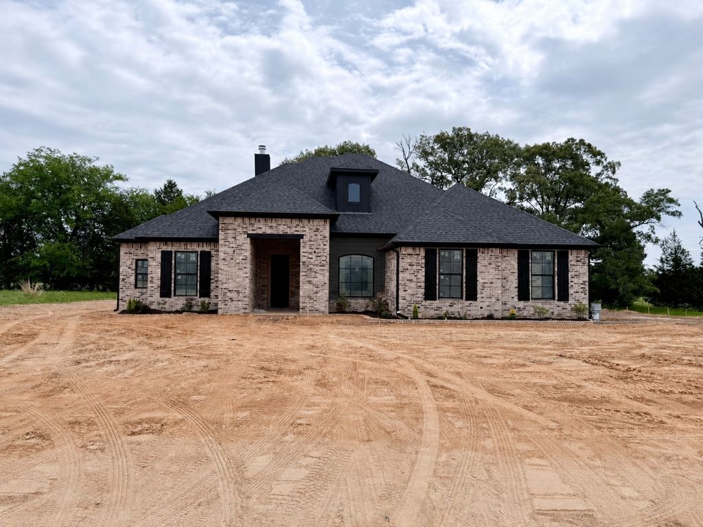 13836 Cedar Hill, Tyler, TX 75704