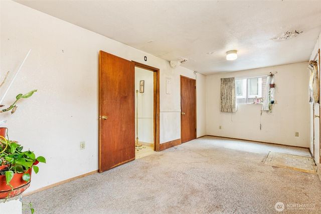 1613 24th Avenue, Seattle, WA 98122