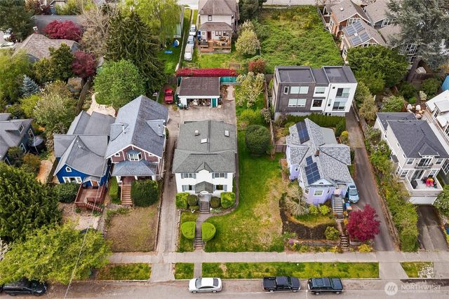 1613 24th Avenue, Seattle, WA 98122