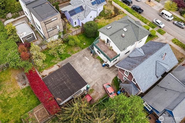 1613 24th Avenue, Seattle, WA 98122