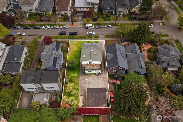 1613 24th Avenue, Seattle, WA 98122