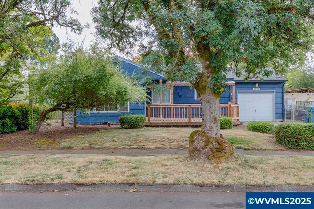 2665 5th St NE, Salem, OR 97304