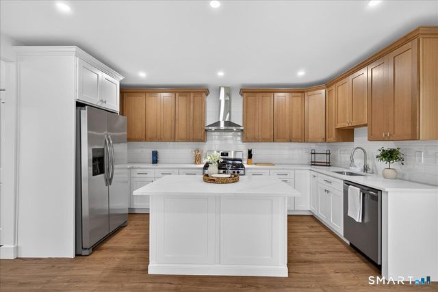 59 Southmayd Road, Waterbury, CT 06705