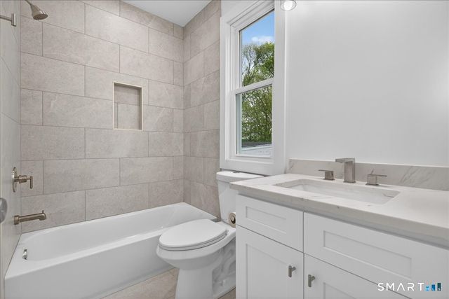 59 Southmayd Road, Waterbury, CT 06705