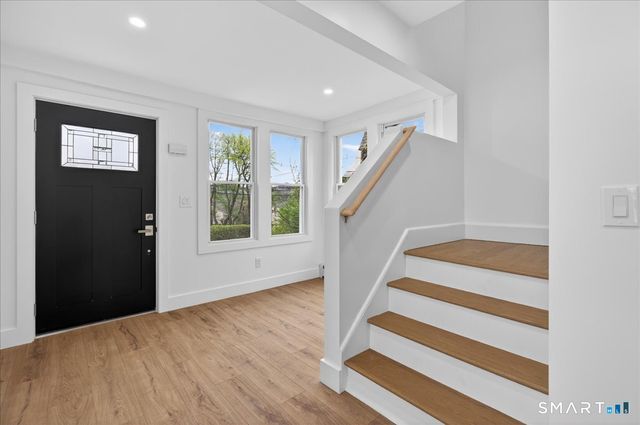 59 Southmayd Road, Waterbury, CT 06705