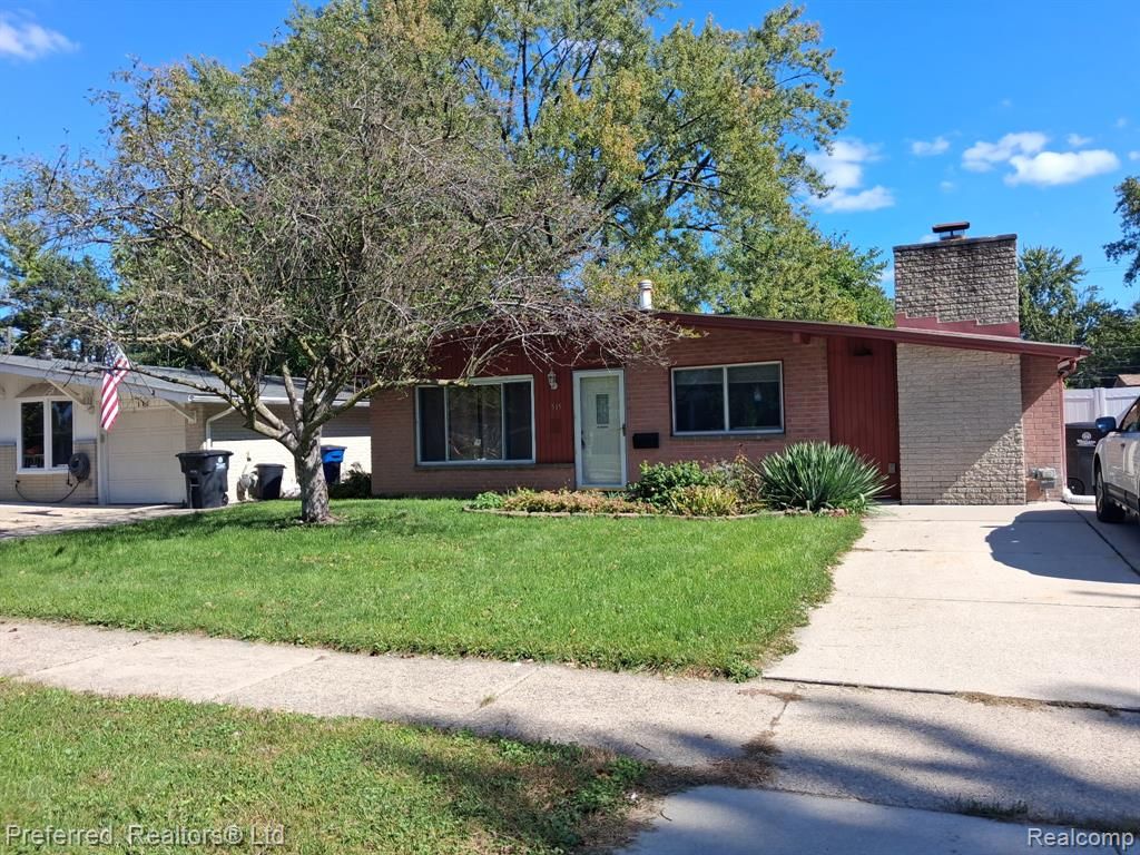 515 Forest Street, Westland, MI 48186