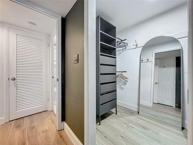 1100 DELANEY AVENUE F106, Orlando, FL 32806