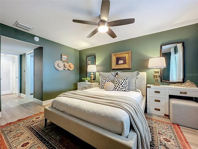 1100 DELANEY AVENUE F106, Orlando, FL 32806