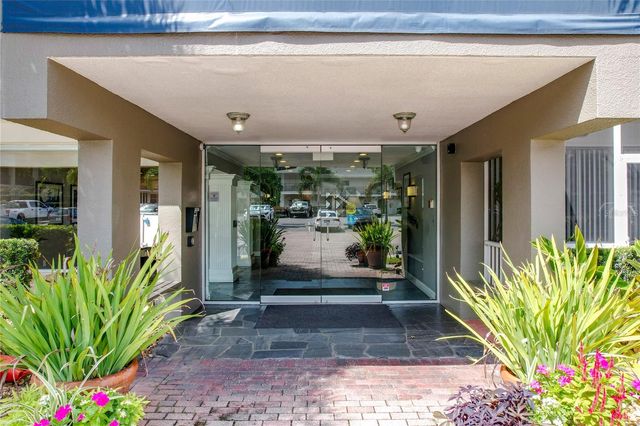 1100 DELANEY AVENUE F106, Orlando, FL 32806