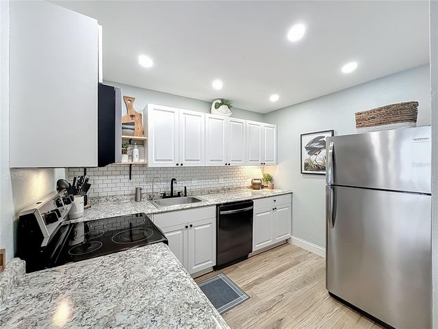 1100 DELANEY AVENUE F106, Orlando, FL 32806