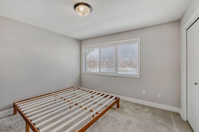 5208 95th Lane N, Brooklyn Park, MN 55443