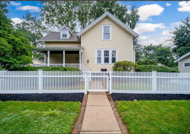 12 Beechwood Terrace, Poughkeepsie, NY 12601