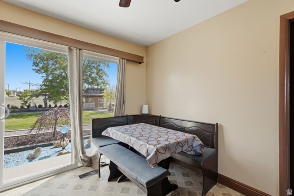 Image 21 of property listing at 5533 W JANETTE AVE, West Valley City, UT 84120