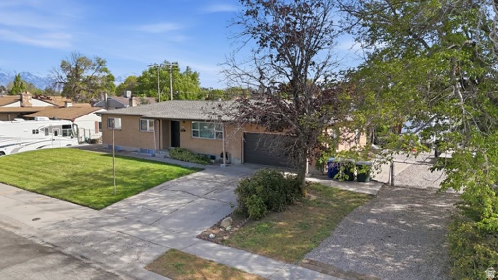 Image 43 of property listing at 5533 W JANETTE AVE, West Valley City, UT 84120