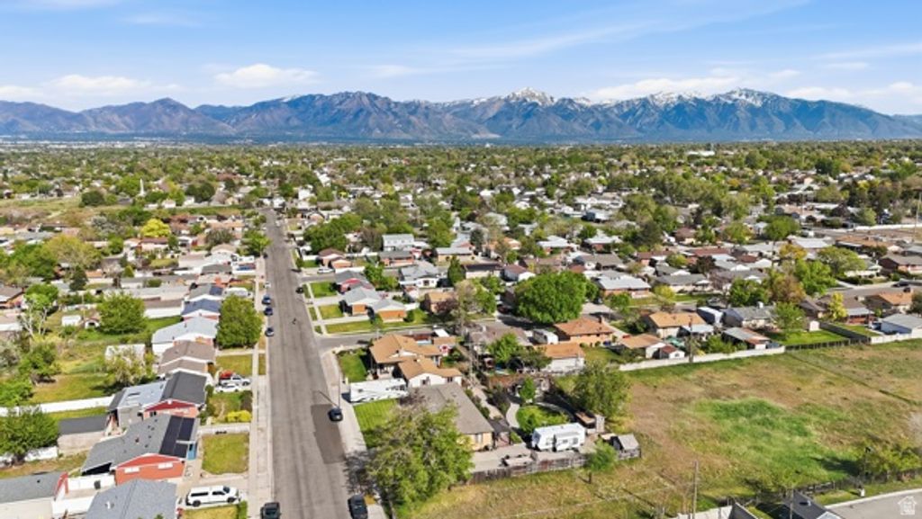 Image 50 of property listing at 5533 W JANETTE AVE, West Valley City, UT 84120