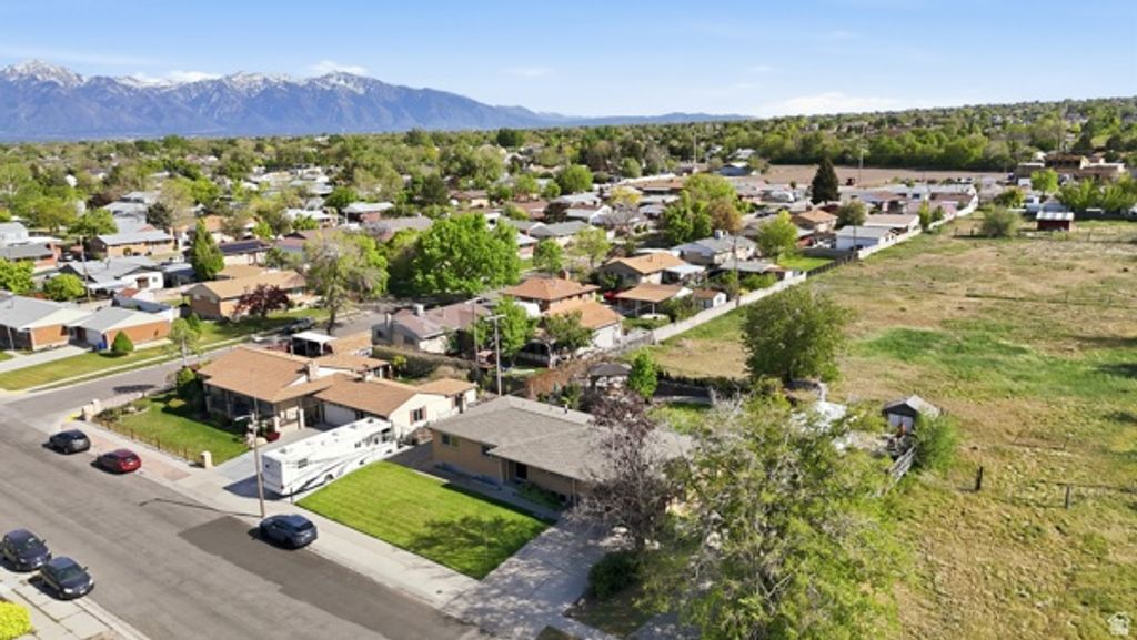 Image 51 of property listing at 5533 W JANETTE AVE, West Valley City, UT 84120
