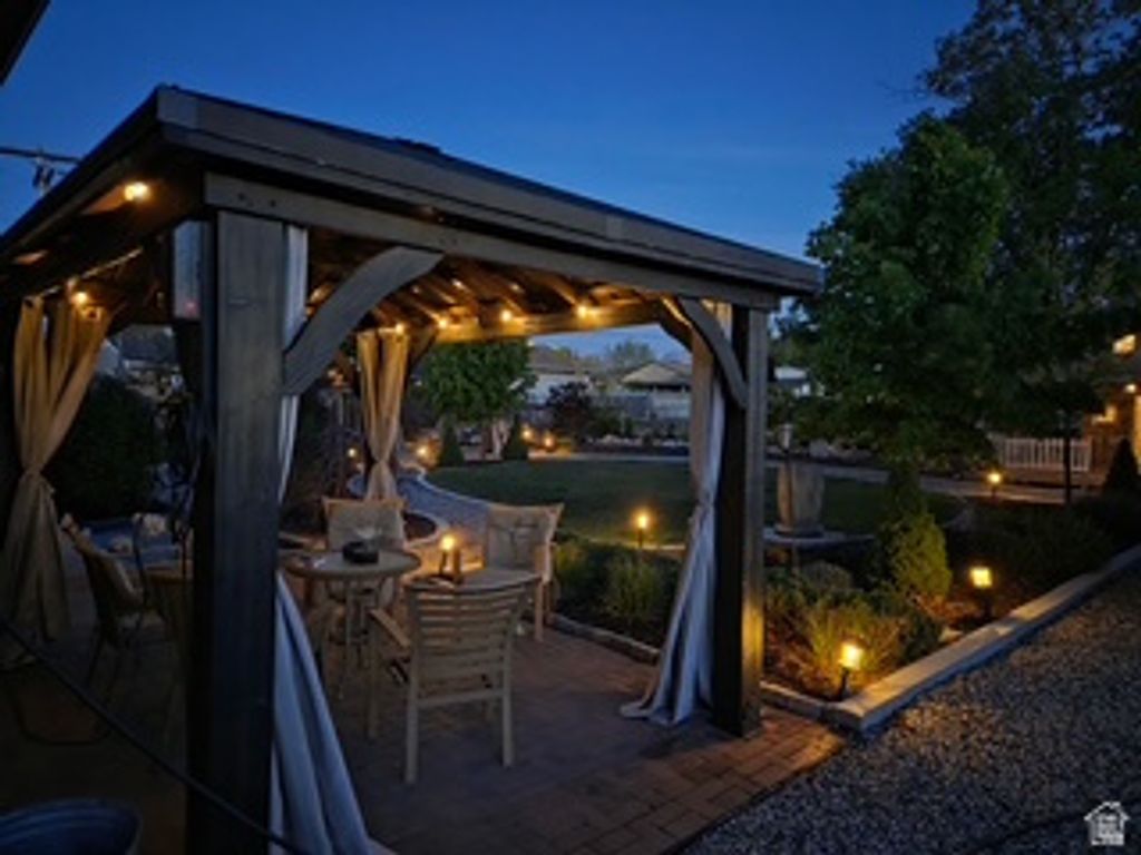 Image 53 of property listing at 5533 W JANETTE AVE, West Valley City, UT 84120