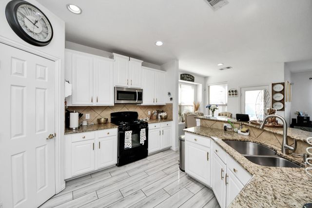 12119 Redbud Brook Trail, Houston, TX 77089