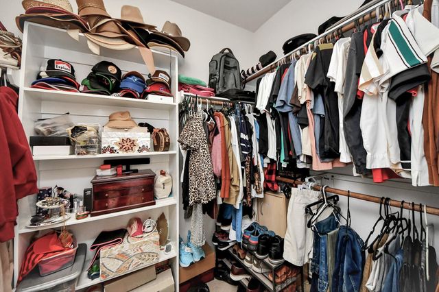 12119 Redbud Brook Trail, Houston, TX 77089