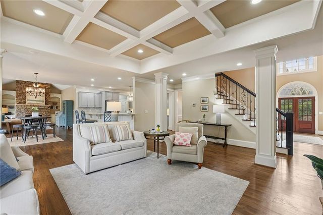 654 Windsor Parkway, Sandy Springs, GA 30342