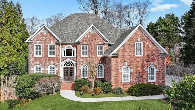 654 Windsor Parkway, Sandy Springs, GA 30342