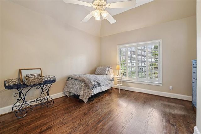 654 Windsor Parkway, Sandy Springs, GA 30342