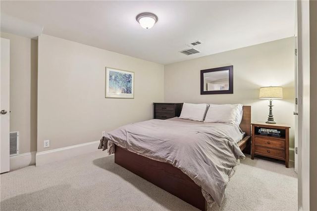 654 Windsor Parkway, Sandy Springs, GA 30342