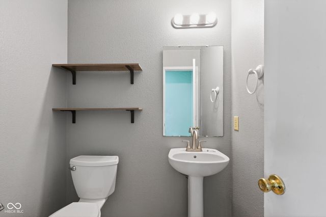 12192 Maize Drive, Noblesville, IN 46060