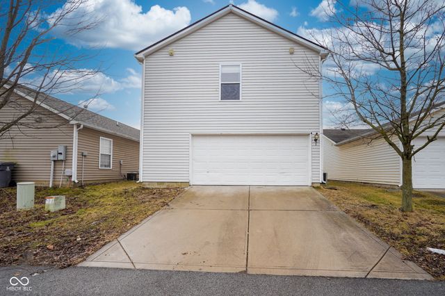 12192 Maize Drive, Noblesville, IN 46060