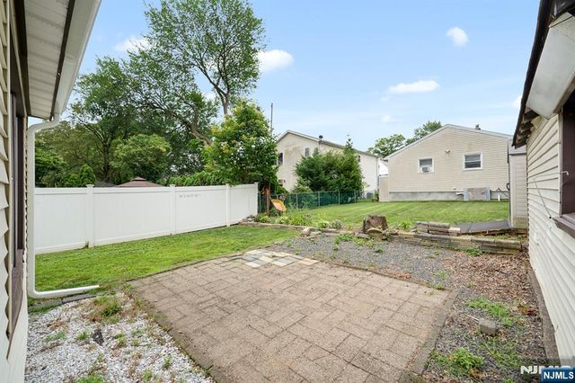 86 Main Street 2, Bergenfield, NJ 07621