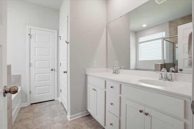 96 Red Bluff Street, Summerville, SC 29483