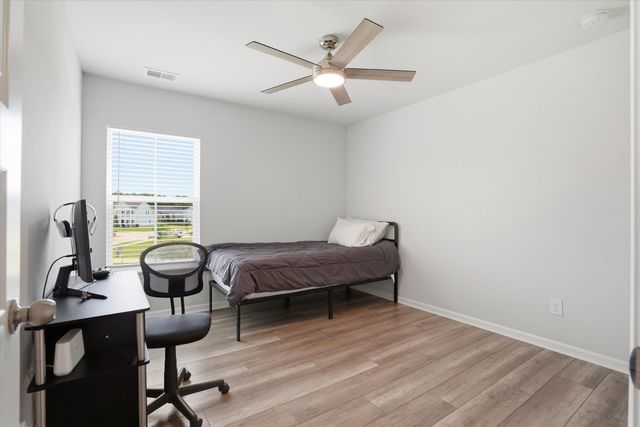 96 Red Bluff Street, Summerville, SC 29483