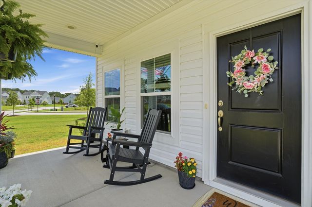 96 Red Bluff Street, Summerville, SC 29483