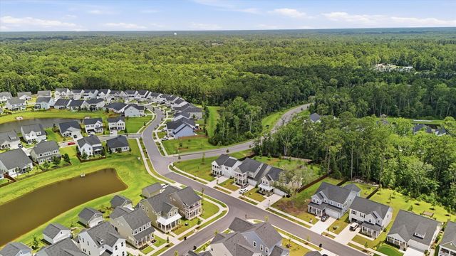 96 Red Bluff Street, Summerville, SC 29483