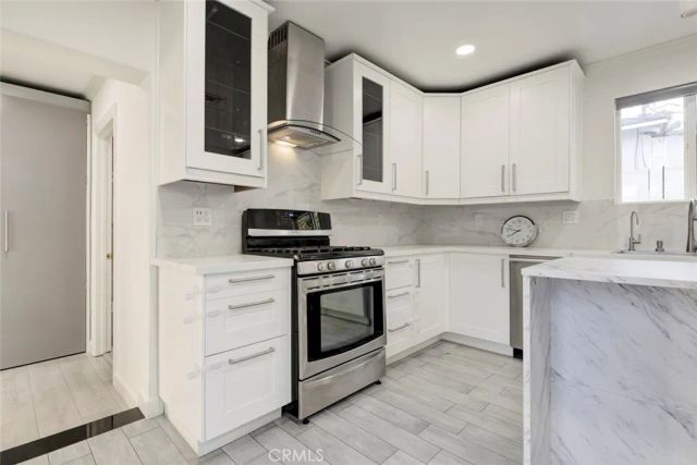 3041 Alabama, La Crescenta, CA 91214