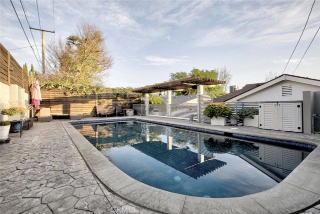 3041 Alabama, La Crescenta, CA 91214