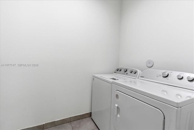 4395 NW 80th Court, Doral, FL 33166