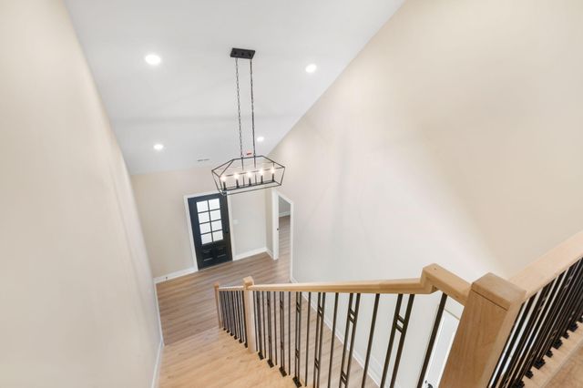 5900 HUNTINGTON CT, Columbia, MO 65202